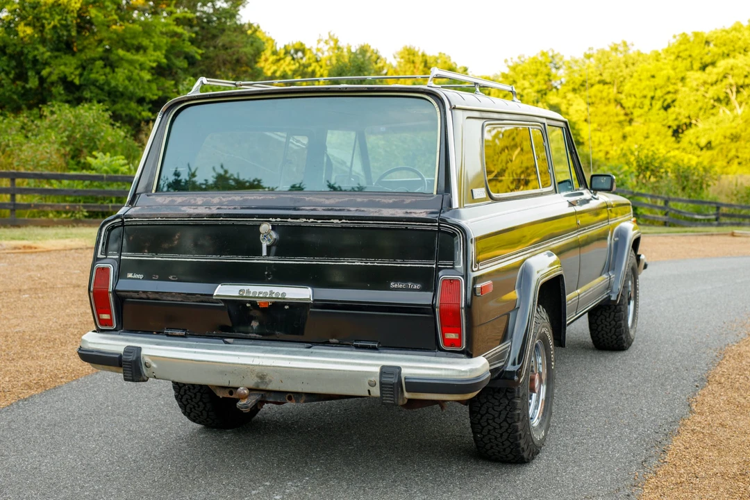 1983 Jeep SJ Cherokee - Image 23 of 31