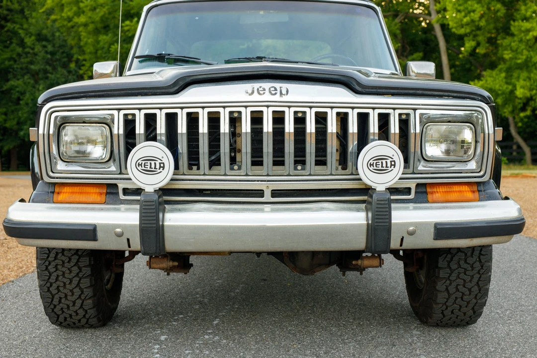 1983 Jeep SJ Cherokee - Image 30 of 31