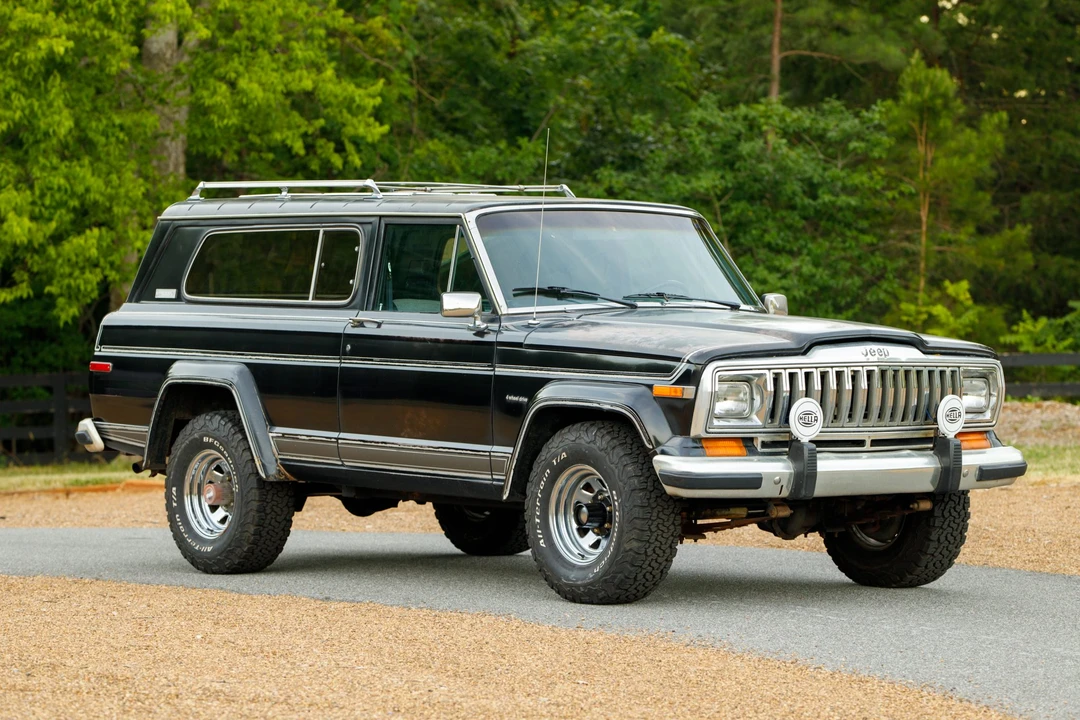 1983 Jeep SJ Cherokee - Image 14 of 31