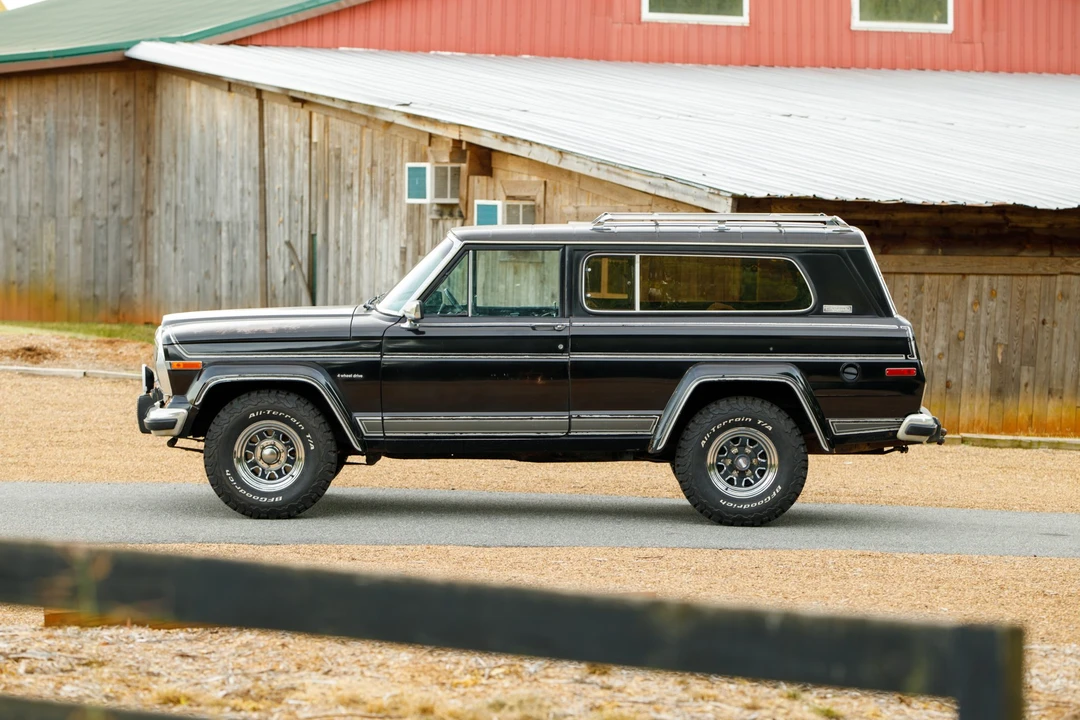 1983 Jeep SJ Cherokee - Image 4 of 31