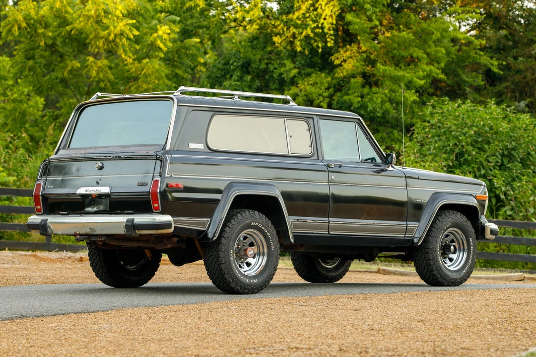 1983 Jeep SJ Cherokee - Image 11 of 31