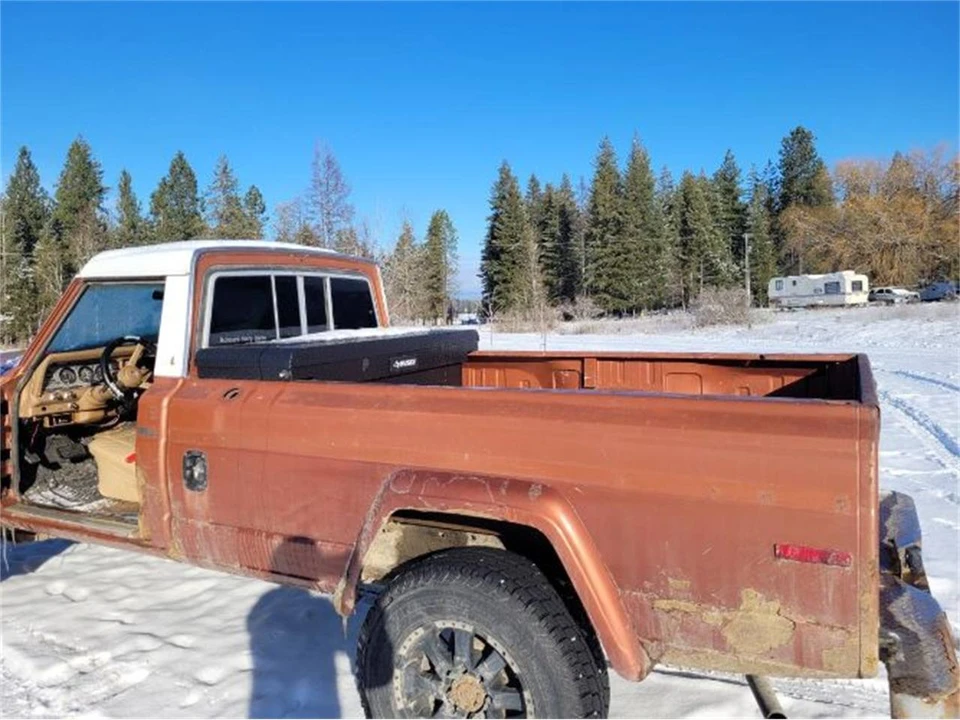 1983 Jeep SJ Gladiator - Image 2 of 9