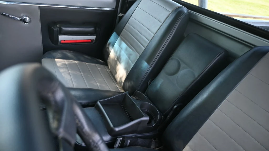 1983 Jeep SJ Gladiator - Image 7 of 30