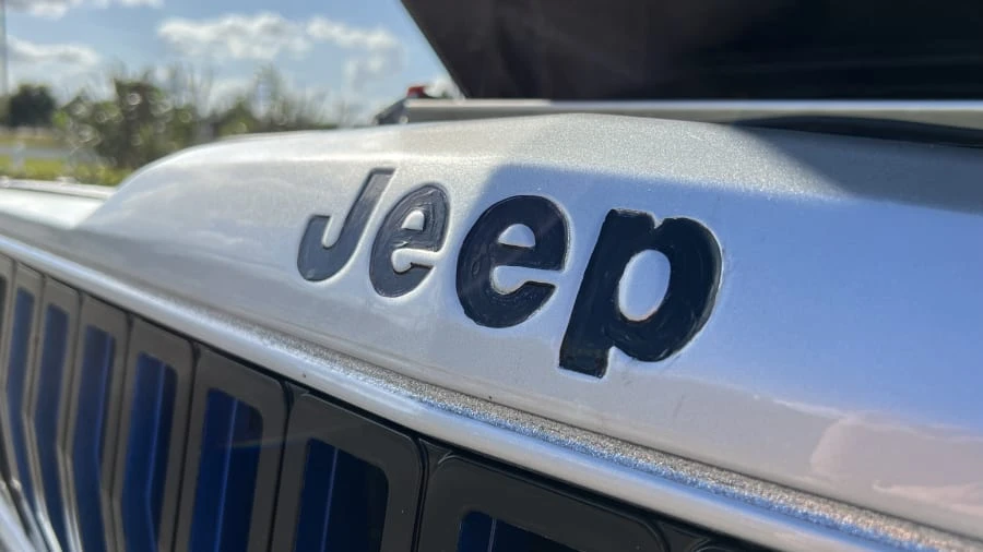 1983 Jeep SJ Gladiator - Image 6 of 15