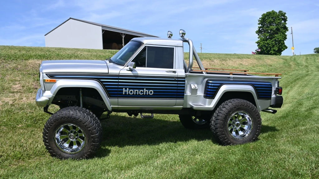 1983 Jeep SJ Gladiator - Image 23 of 30