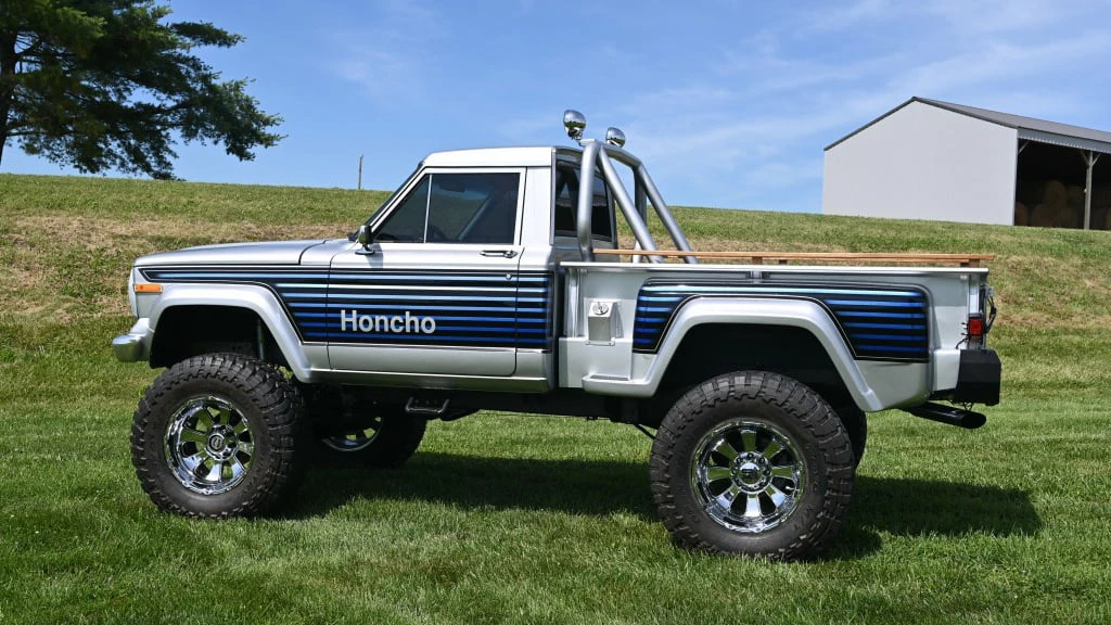 1983 Jeep SJ Gladiator - Image 24 of 30