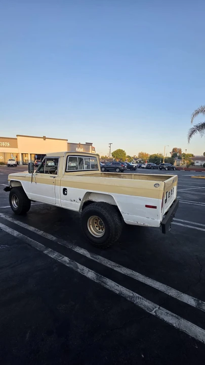 1983 Jeep SJ Gladiator - Image 5 of 31