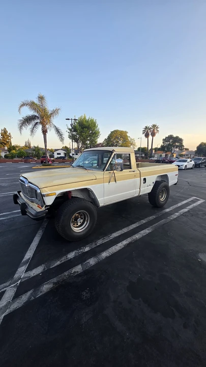 1983 Jeep SJ Gladiator - Image 9 of 31
