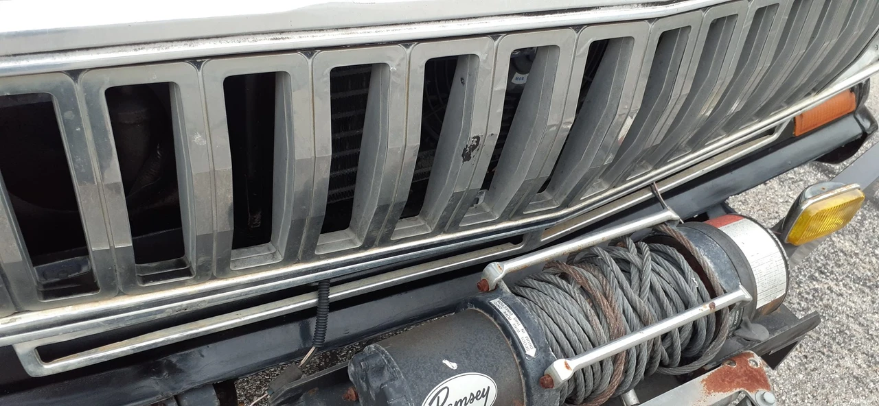 1983 Jeep SJ Gladiator - Image 20 of 31