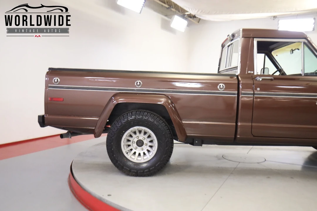 1983 Jeep SJ Gladiator - Image 9 of 12