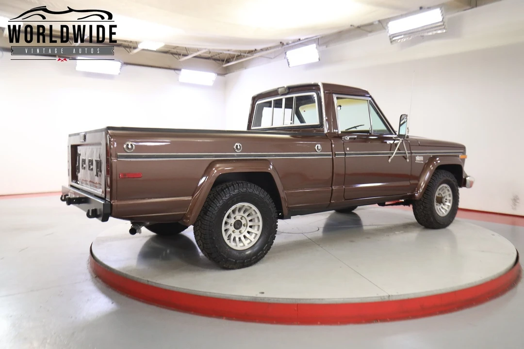 1983 Jeep SJ Gladiator - Image 6 of 12