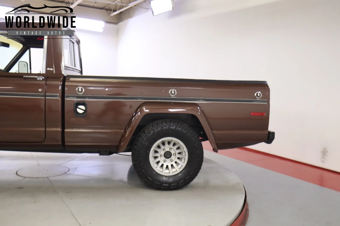 1983 Jeep SJ Gladiator - Image 10 of 12