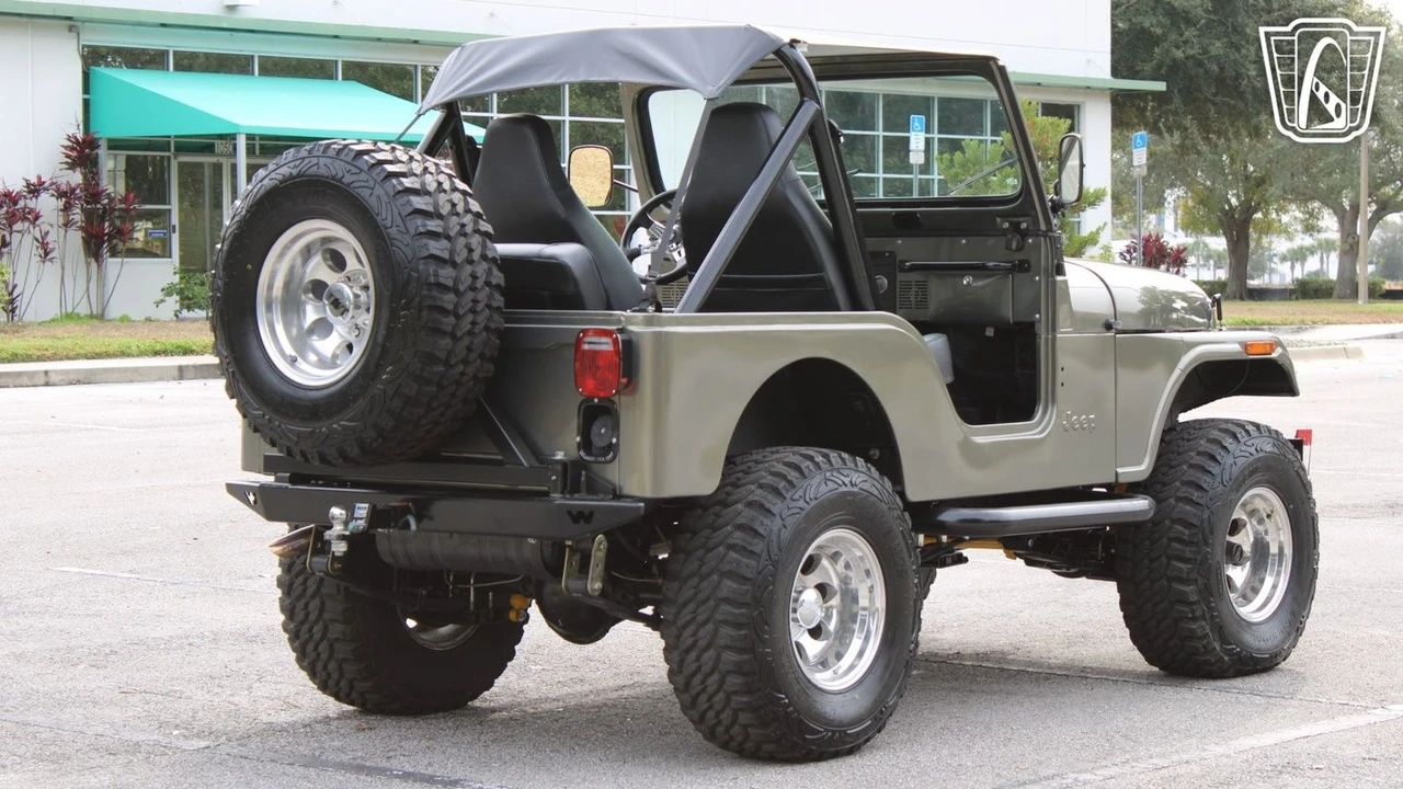 1983 Jeep CJ5 - Image 10 of 21