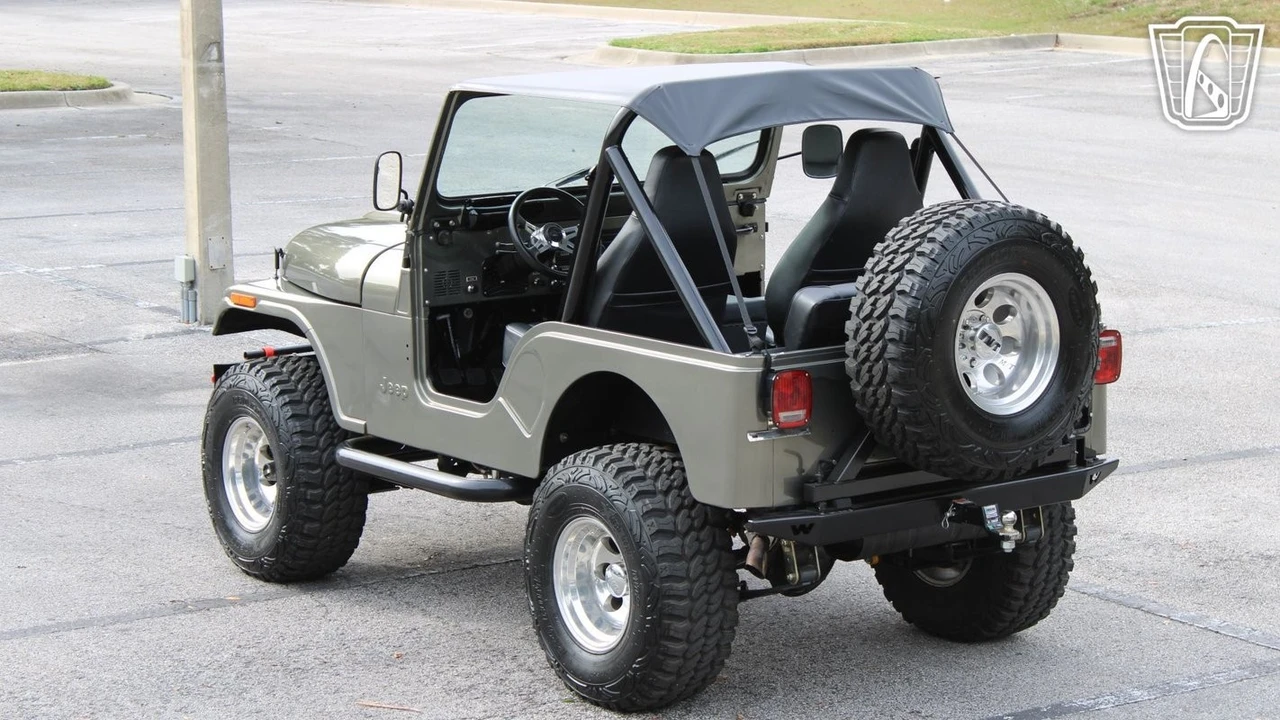 1983 Jeep CJ5 - Image 8 of 21