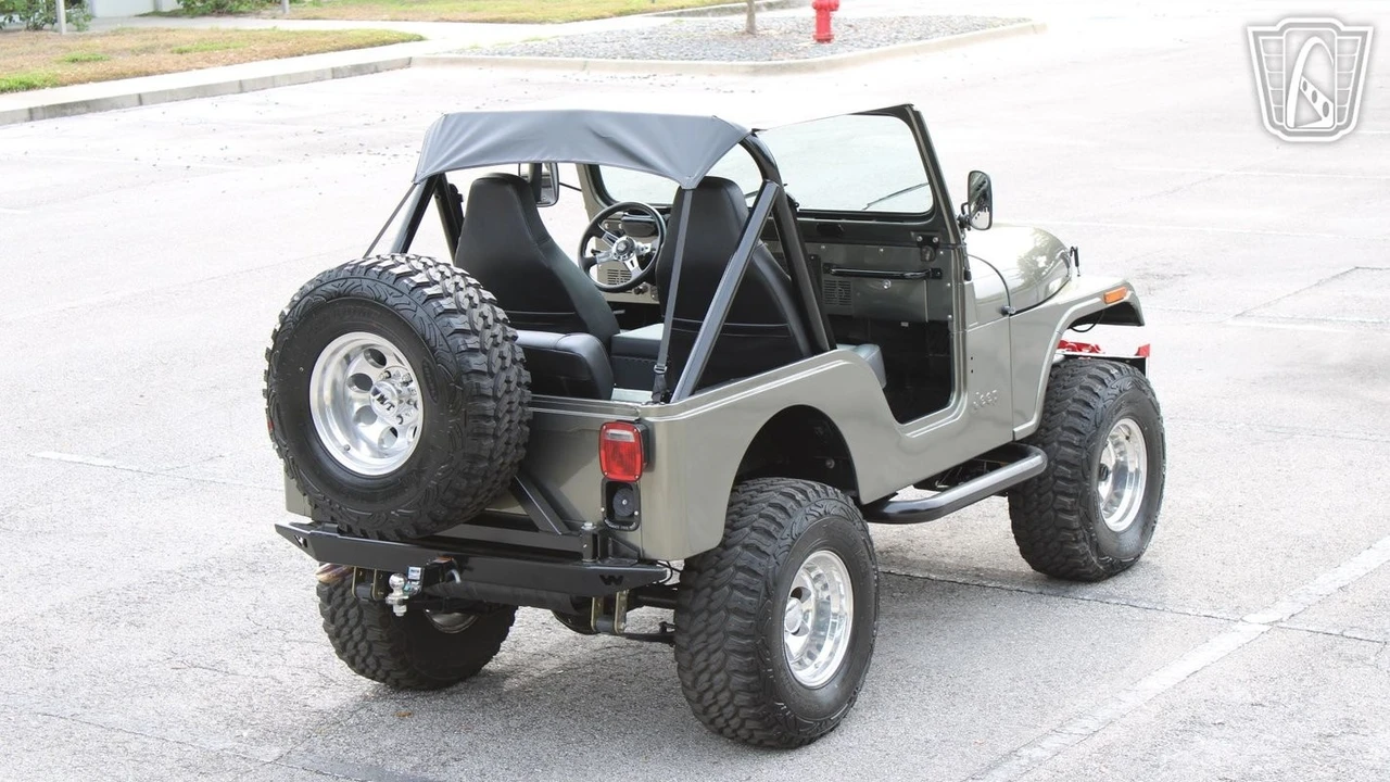 1983 Jeep CJ5 - Image 11 of 21