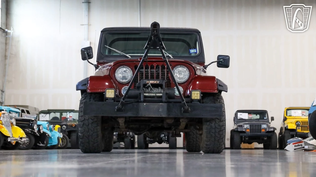 1983 Jeep CJ7 - Image 6 of 12