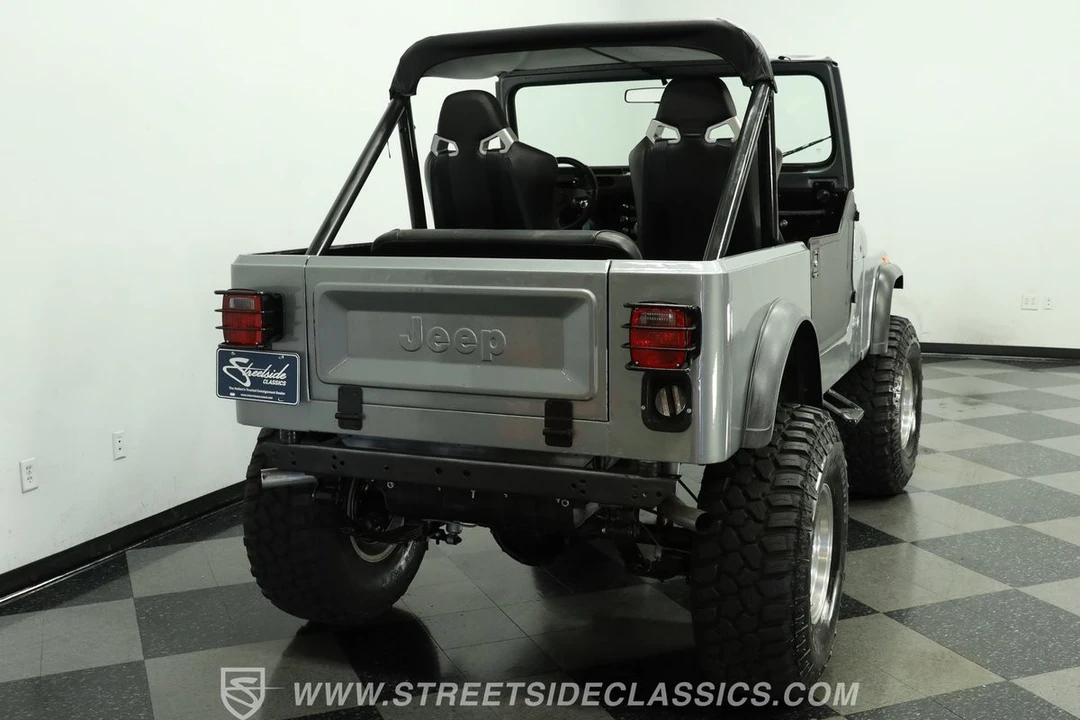 1983 Jeep - Image 9 of 12