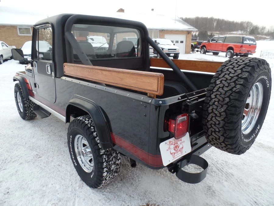 1983 Jeep CJ8 Scrambler - Image 3 of 12