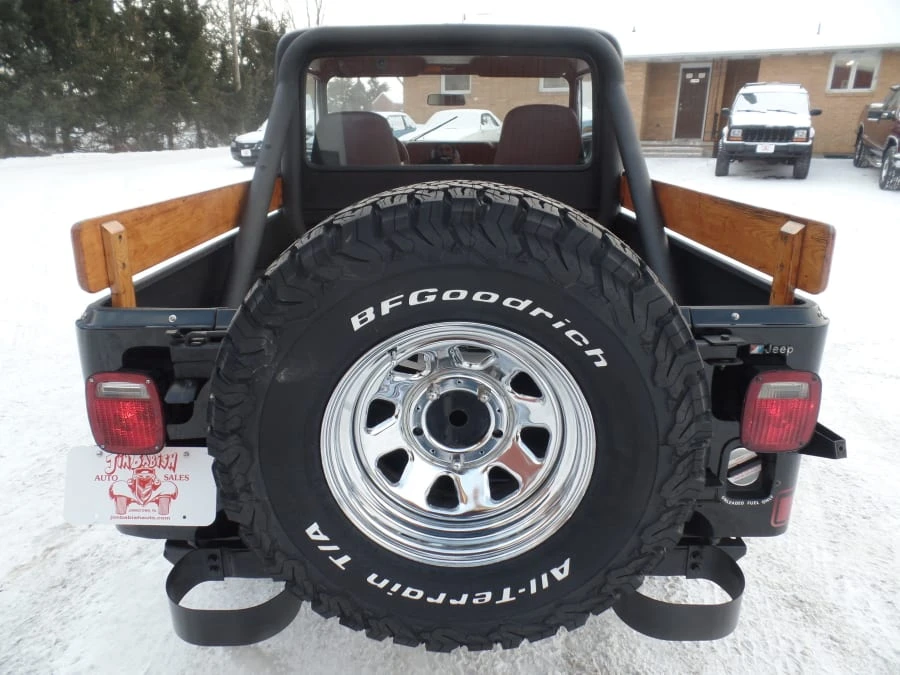 1983 Jeep CJ8 Scrambler - Image 9 of 12