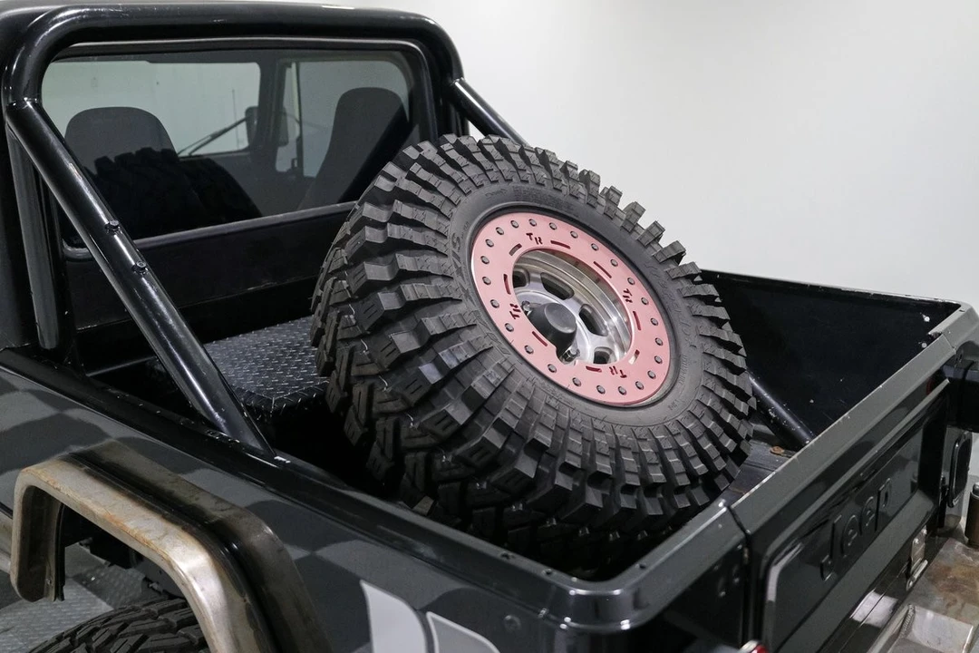 1983 Jeep CJ8 Scrambler - Image 19 of 27