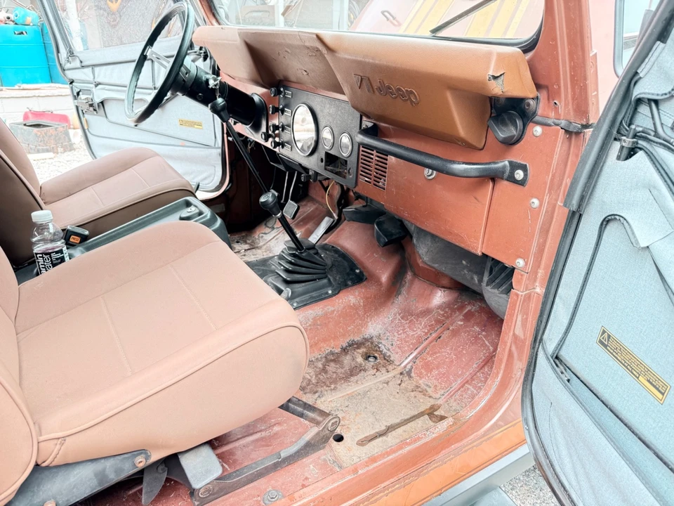 1983 Jeep CJ8 Scrambler - Image 10 of 11