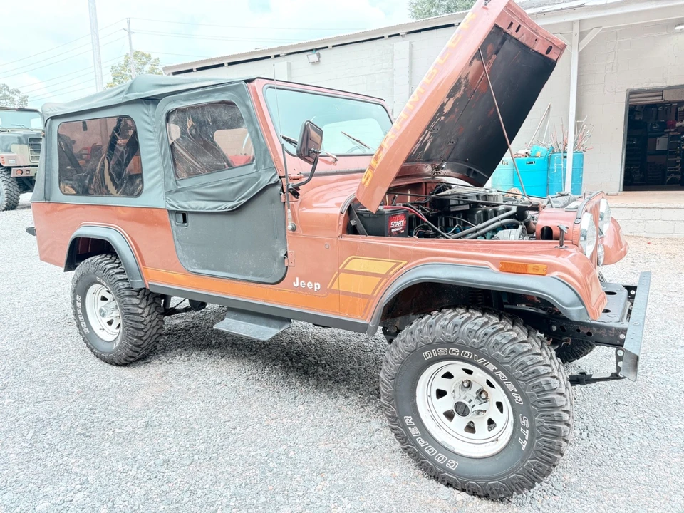 1983 Jeep CJ8 Scrambler - Image 2 of 11