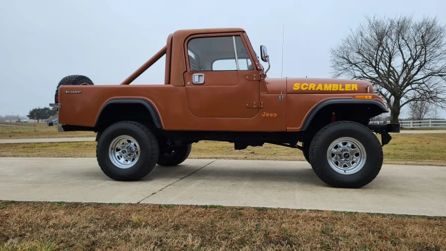 1983 Jeep CJ8 Scrambler - Image 2 of 22