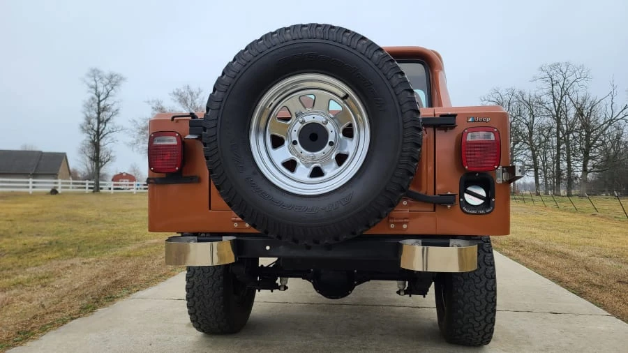 1983 Jeep CJ8 Scrambler - Image 18 of 22