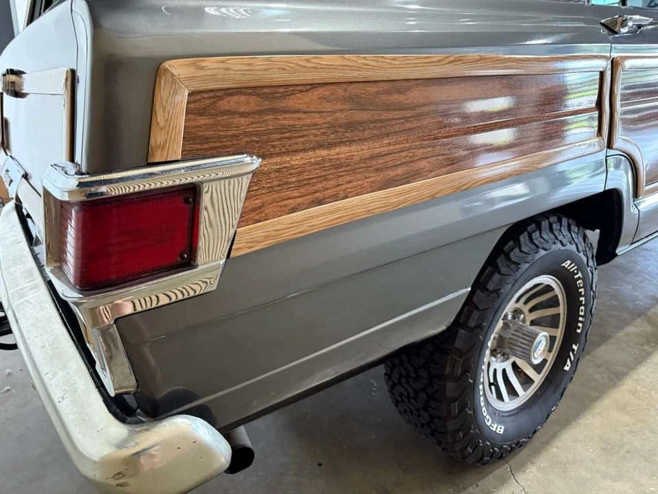 1983 Jeep SJ Wagoneer - Image 19 of 21
