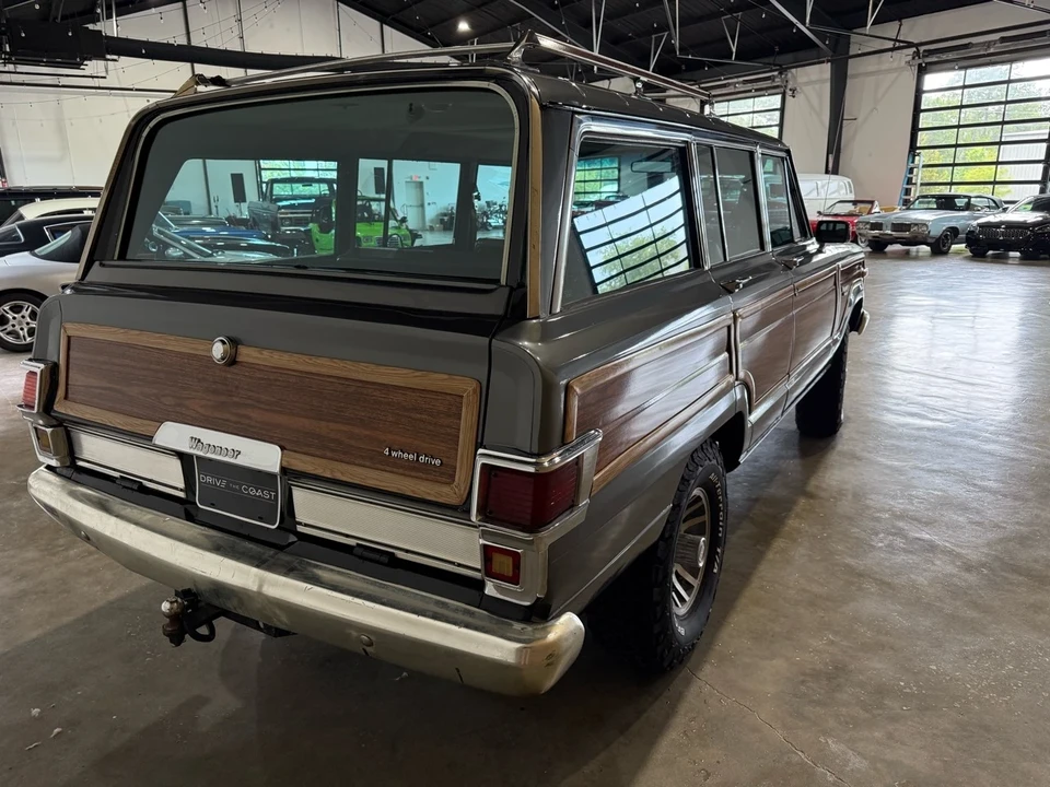 1983 Jeep SJ Wagoneer - Image 20 of 21