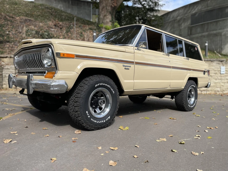 1983 Jeep SJ Wagoneer - Image 20 of 31