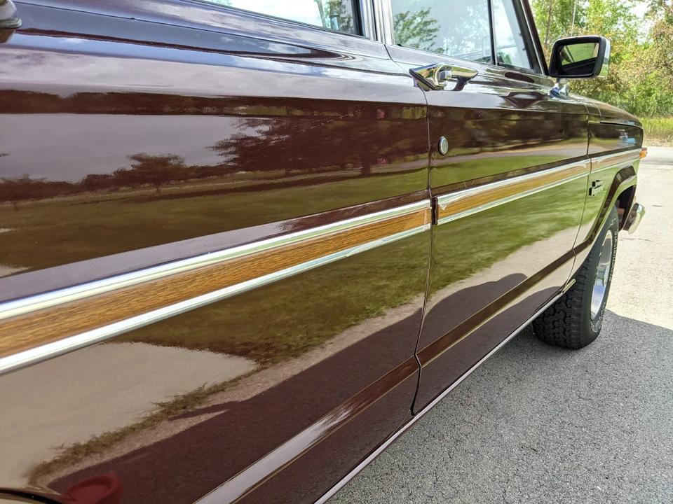 1983 Jeep SJ Wagoneer - Image 24 of 31