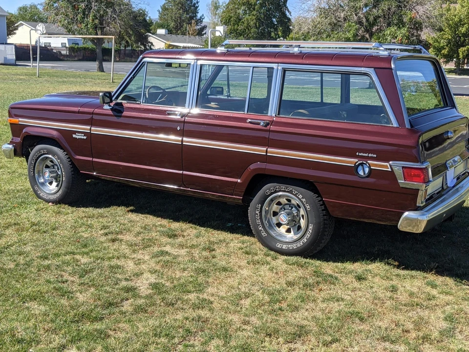 1983 Jeep SJ Wagoneer - Image 6 of 31