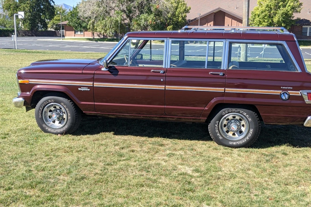 1983 Jeep SJ Wagoneer - Image 5 of 31