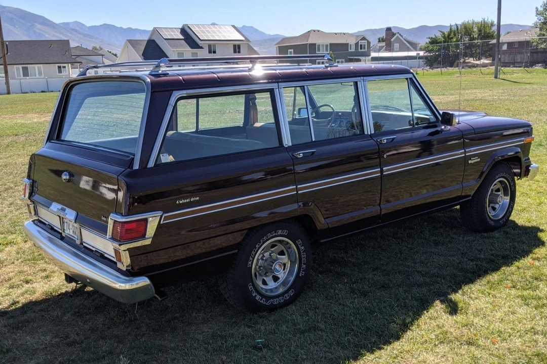 1983 Jeep SJ Wagoneer - Image 11 of 31