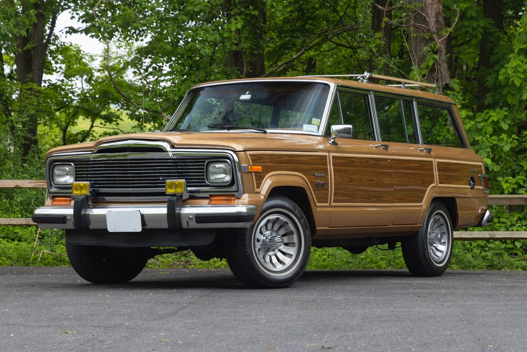 1983 Jeep SJ Wagoneer - Image 2 of 31