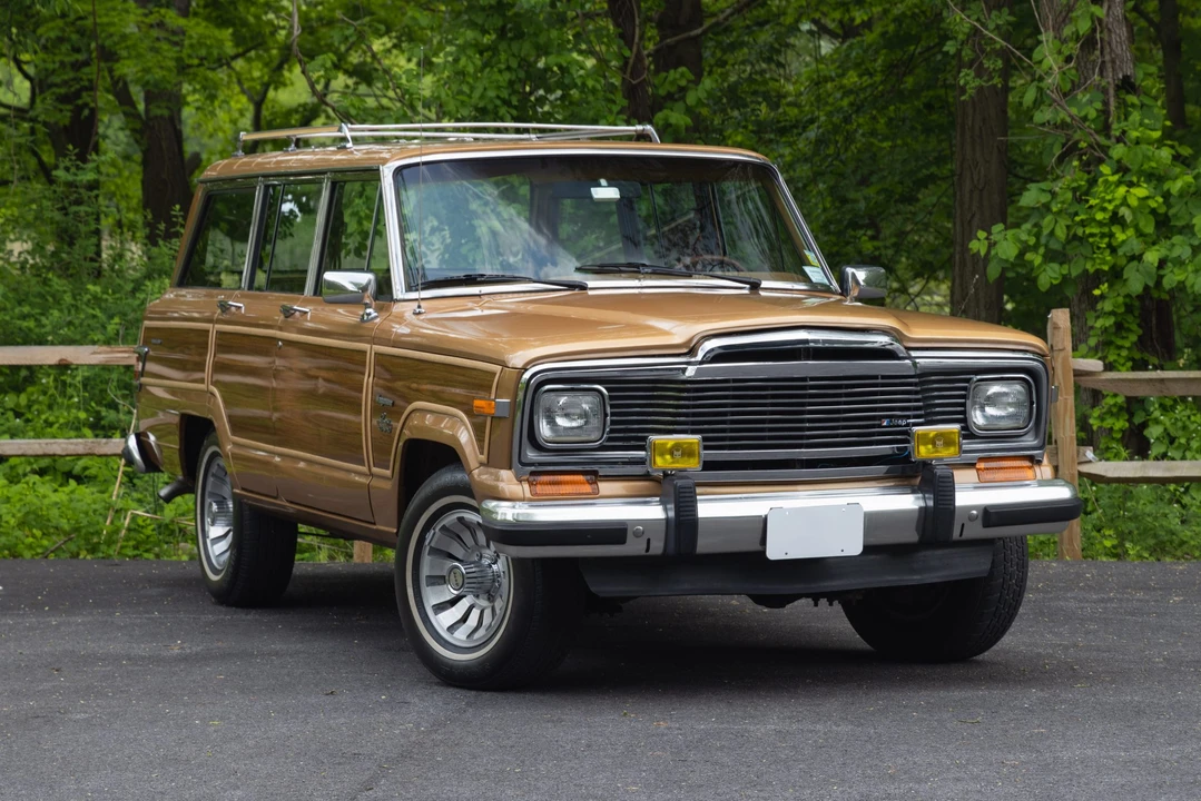 1983 Jeep SJ Wagoneer - Image 7 of 31