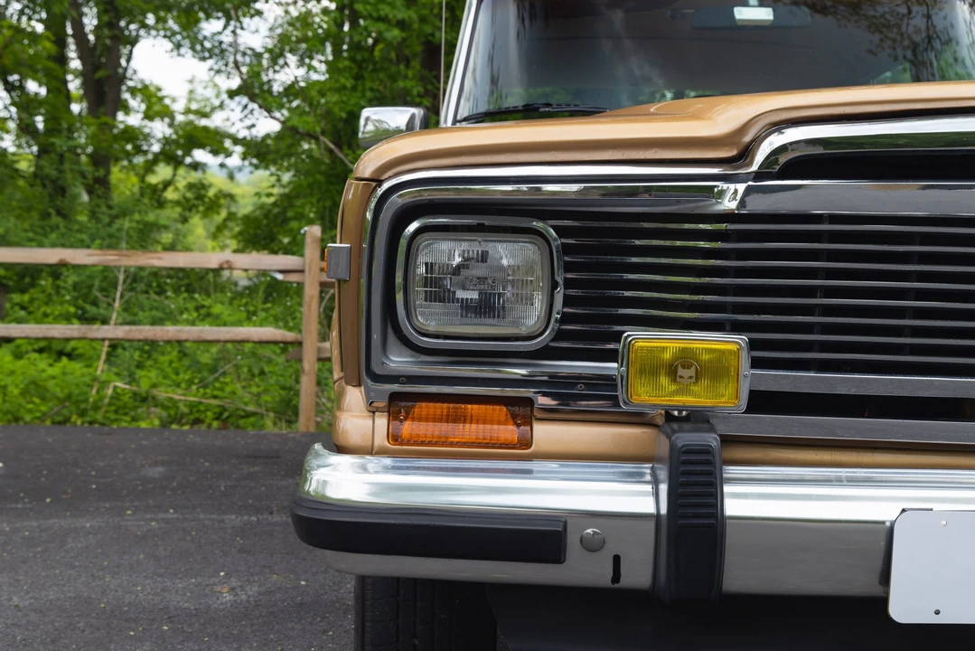 1983 Jeep SJ Wagoneer - Image 30 of 31