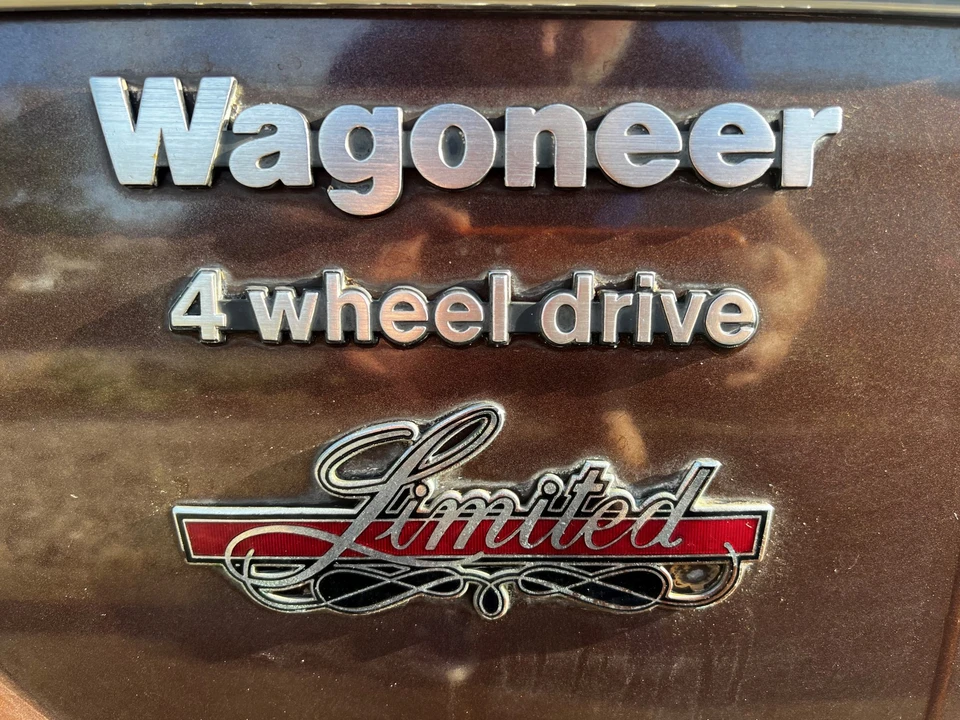 1983 Jeep SJ Wagoneer - Image 16 of 31