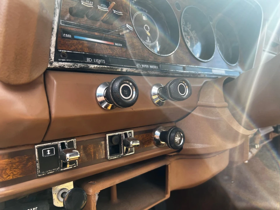 1983 Jeep SJ Wagoneer - Image 27 of 31
