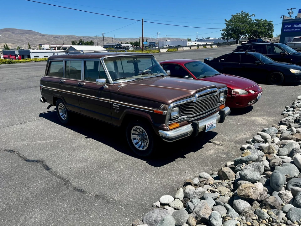 1983 Jeep SJ Wagoneer - Image 7 of 31