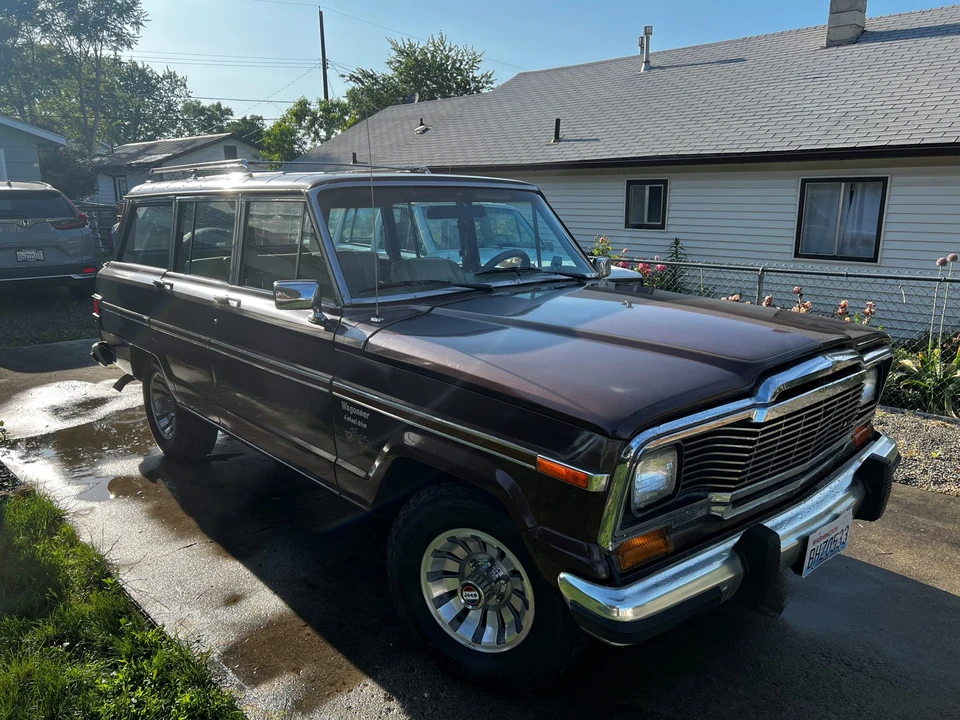 1983 Jeep SJ Wagoneer - Image 12 of 31