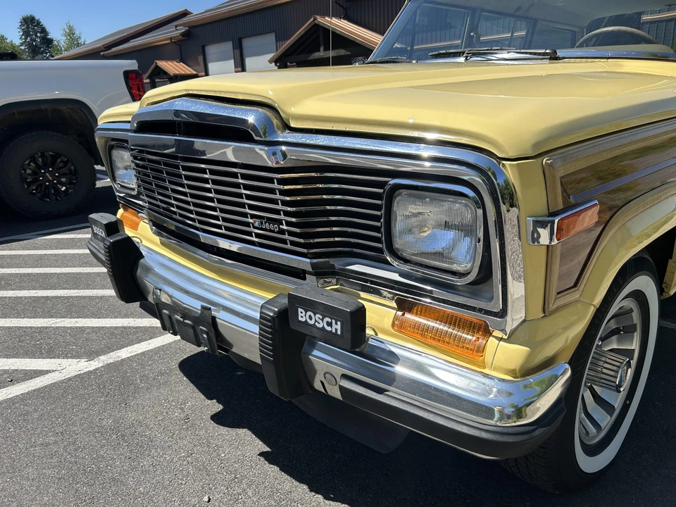 1983 Jeep SJ Wagoneer - Image 12 of 31