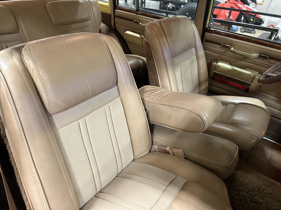 1983 Jeep SJ Wagoneer - Image 27 of 31