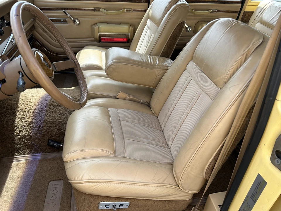1983 Jeep SJ Wagoneer - Image 25 of 31