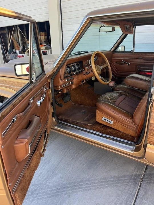 1983 Jeep SJ Wagoneer - Image 3 of 12