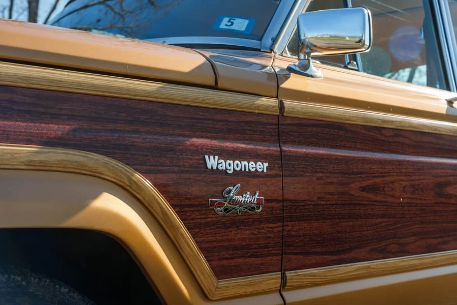 1983 Jeep SJ Wagoneer - Image 10 of 31