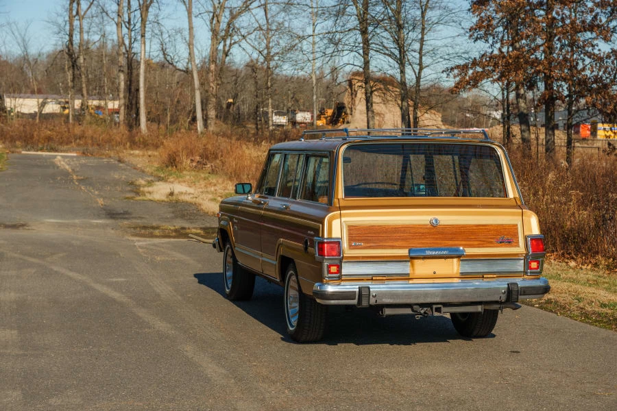 1983 Jeep SJ Wagoneer - Image 26 of 31