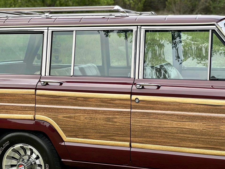 1983 Jeep SJ Wagoneer - Image 17 of 31