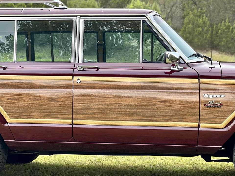 1983 Jeep SJ Wagoneer - Image 16 of 31